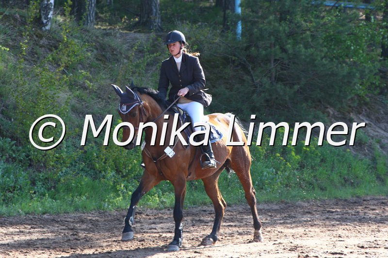 004M1470_Arielle_Spring A.JPG